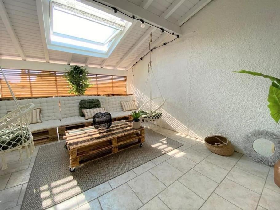 Apartamento Le Paisiblement Votre 2 Ch, Terrasse, Clim, Park Montauban Exterior foto